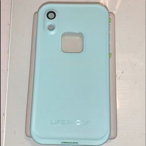 iPhone XR FRE lifeproof case